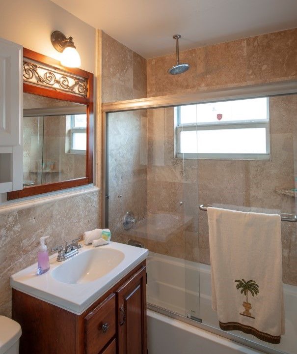 Photo of Bathroom in South Middle River