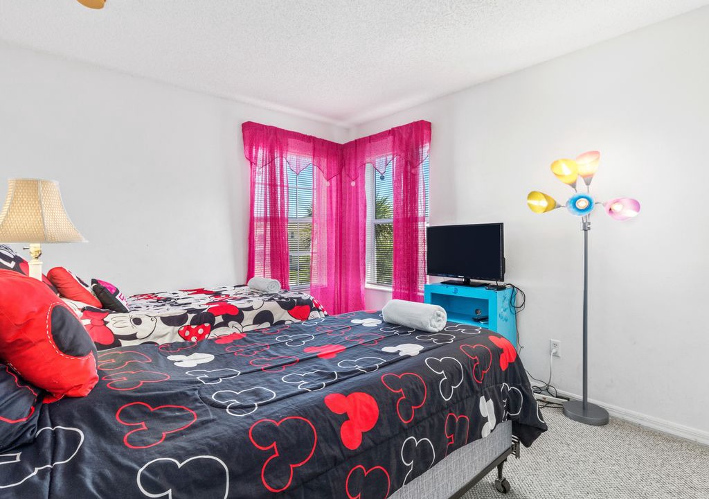 Photo of Livingroom in Seasons