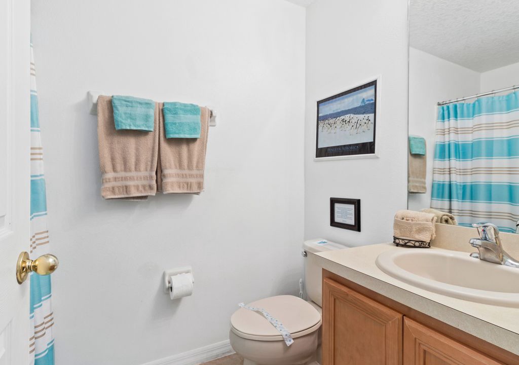 Photo of Bathroom in Seasons