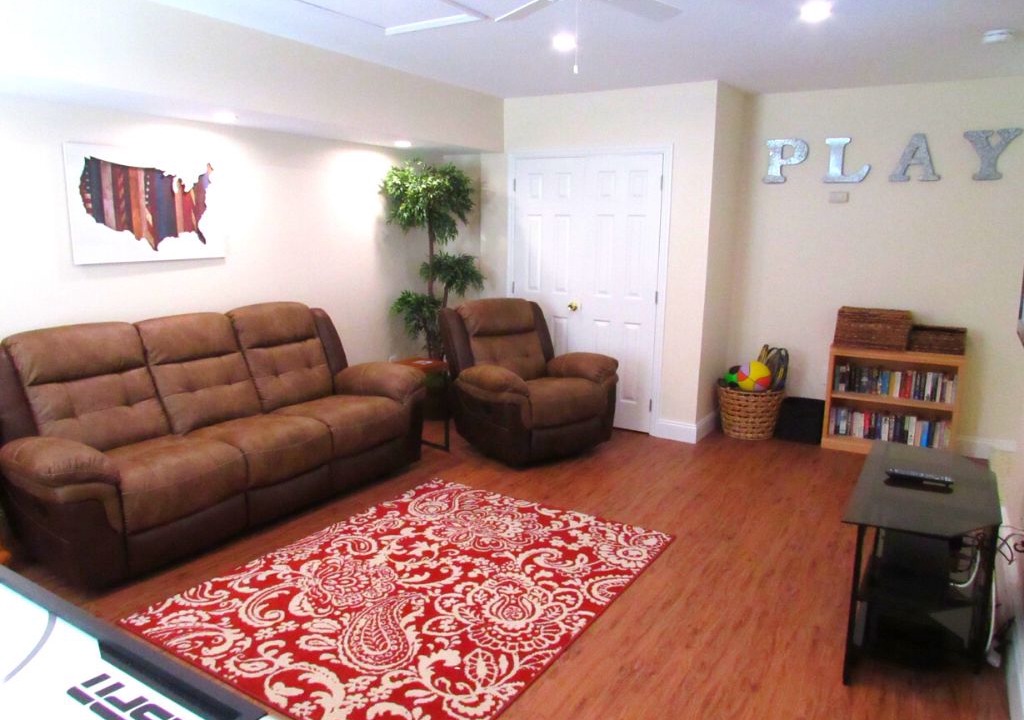 Photo of Livingroom in Lake Berkley