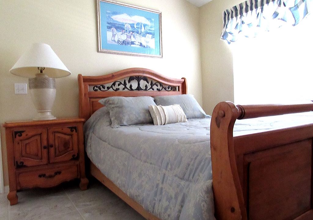 Photo of Bedroom in Lake Berkley
