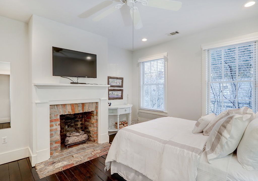 Photo of Bedroom in Beach Institute