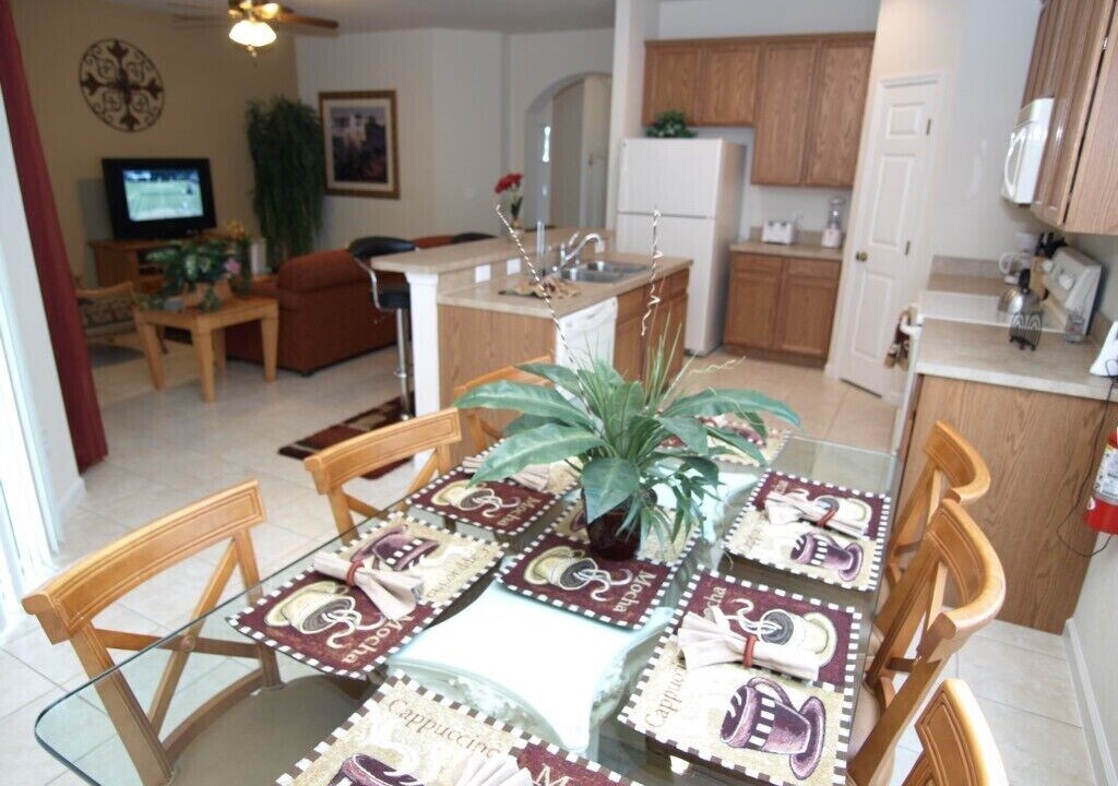 Photo of Livingroom in Trafalgar Village