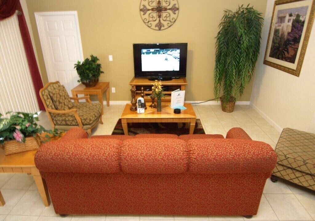 Photo of Livingroom in Trafalgar Village