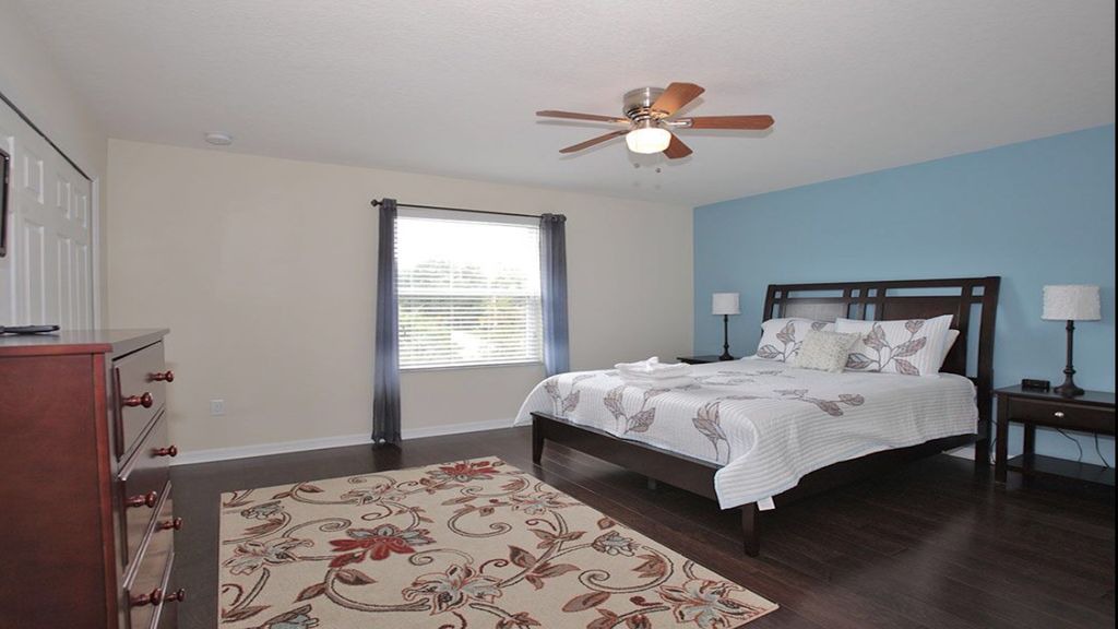 Photo of Bedroom in Veranda Palms