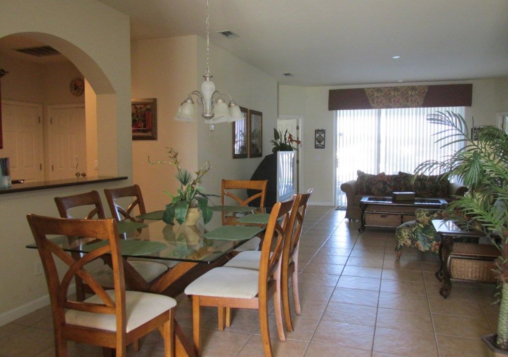 Photo of Livingroom in Trafalgar Village
