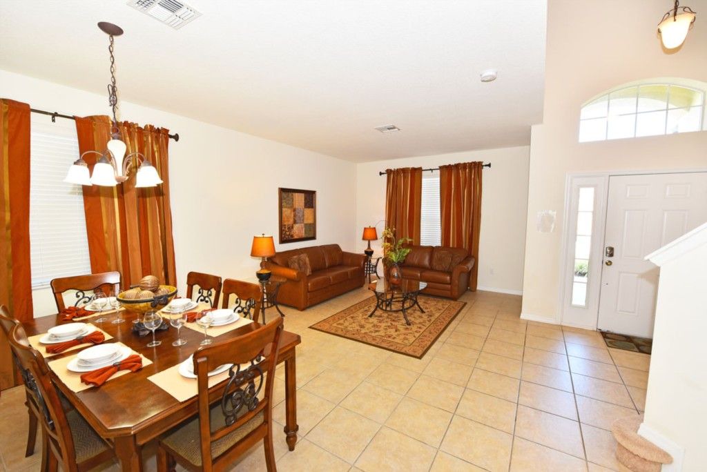 Photo of Livingroom in Veranda Palms