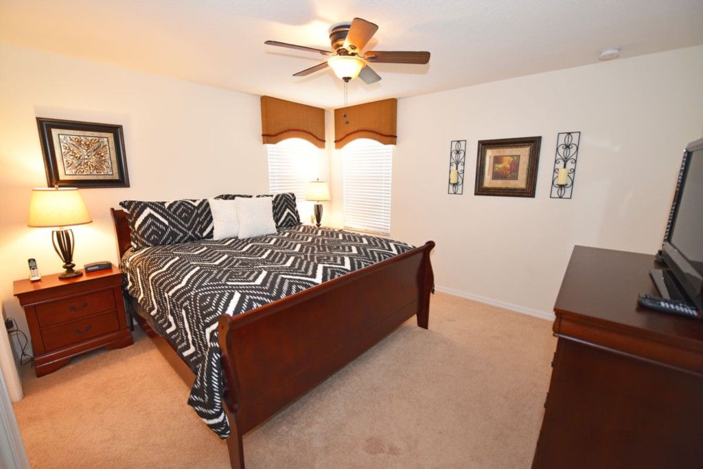 Photo of Bedroom in Veranda Palms