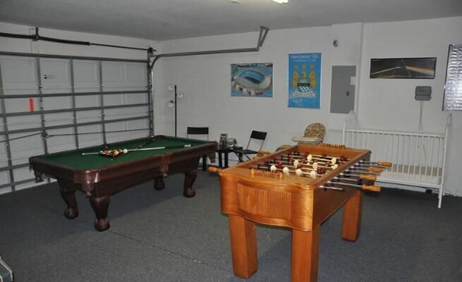 Photo of Livingroom in Hillcrest Estates