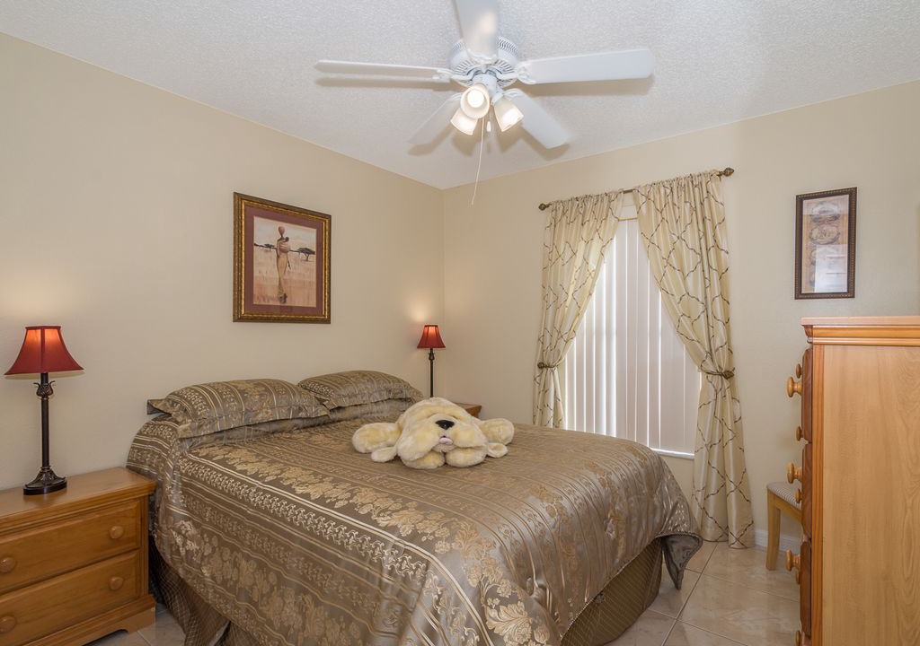 Photo of Bedroom in Creekside