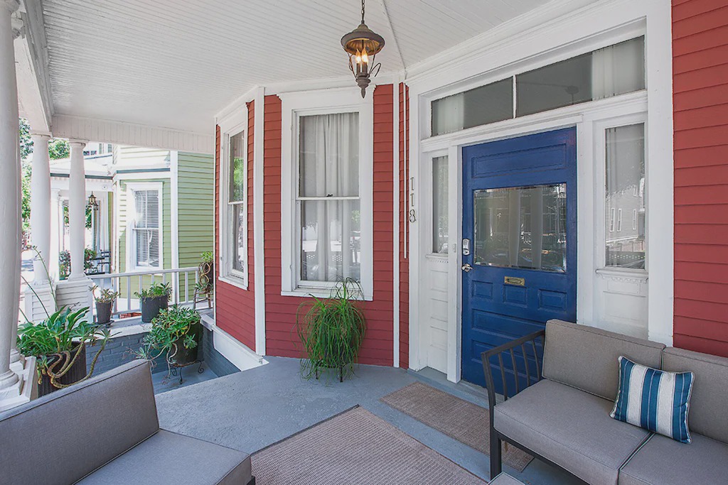 Photo of Others in Savannah Victorian District
