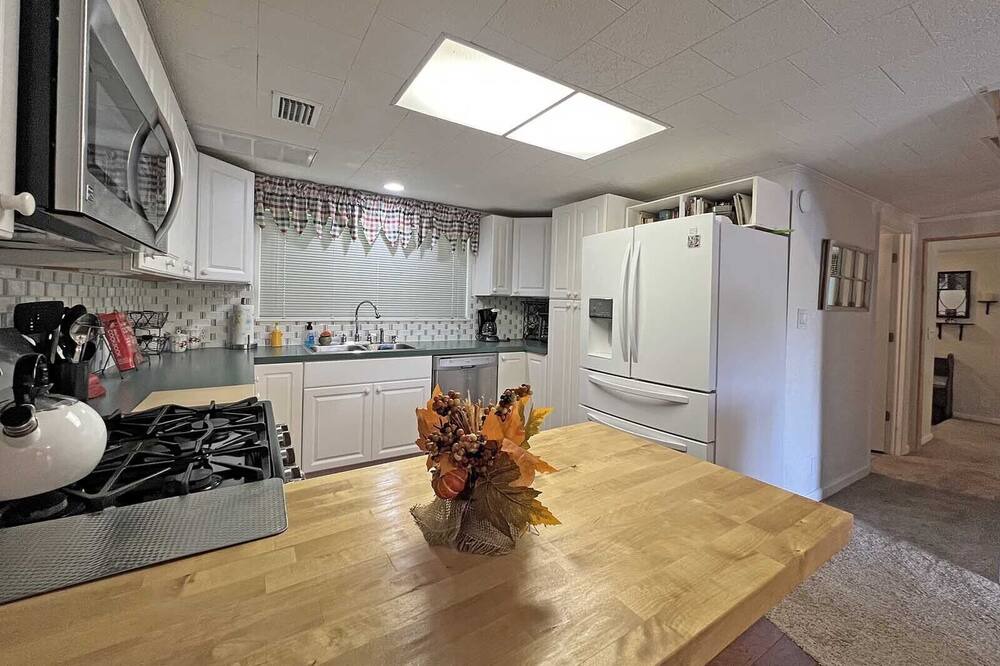 Photo of Kitchen in Robbinsville