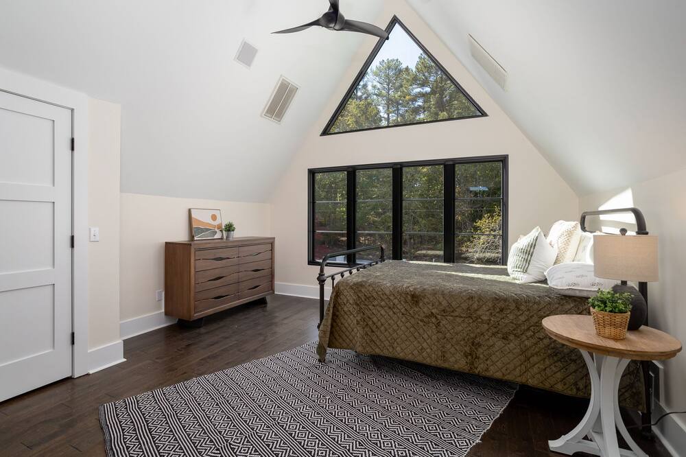 Photo of Bedroom in Chapin