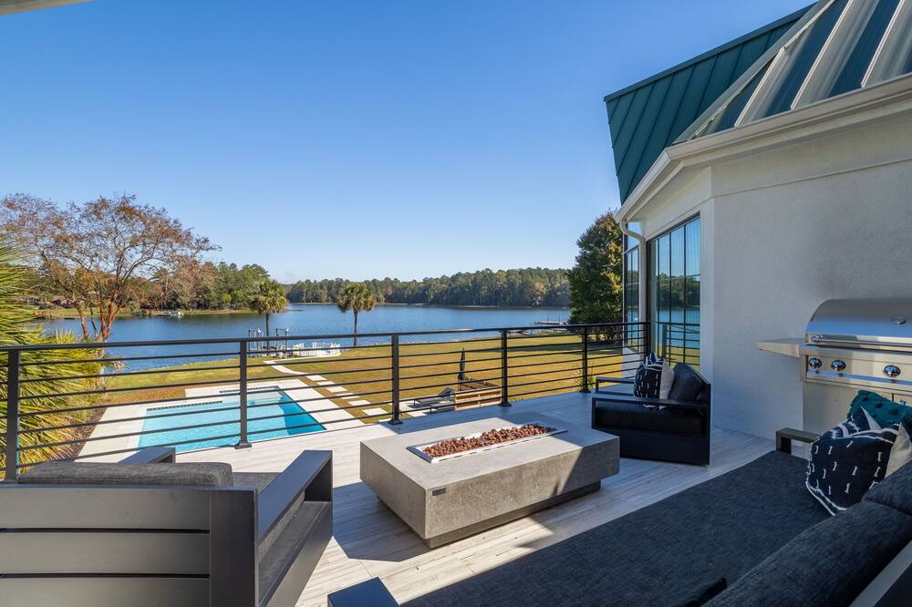 Photo of Outdoor in Chapin