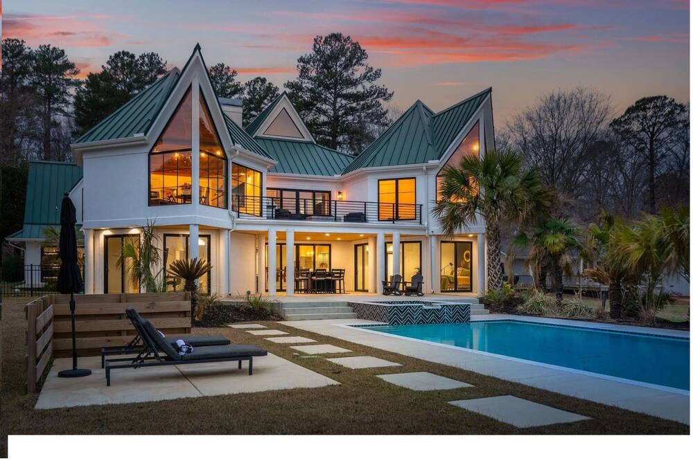 Photo of Outdoor in Chapin