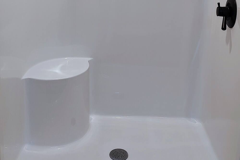 Photo of Bathroom in Cullowhee