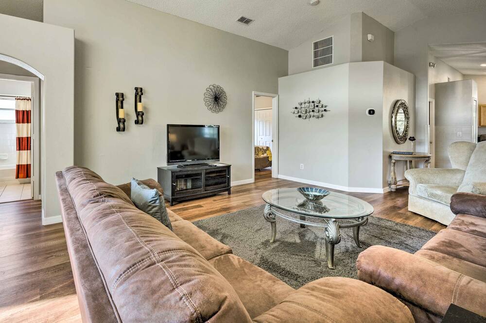 Photo of Livingroom in Indian Point