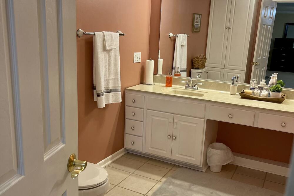 Photo of Bathroom in Orangeburg County