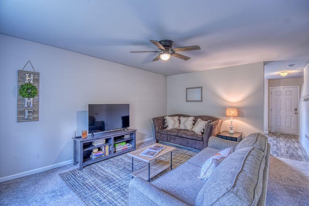 Photo of Bedroom in Anderson