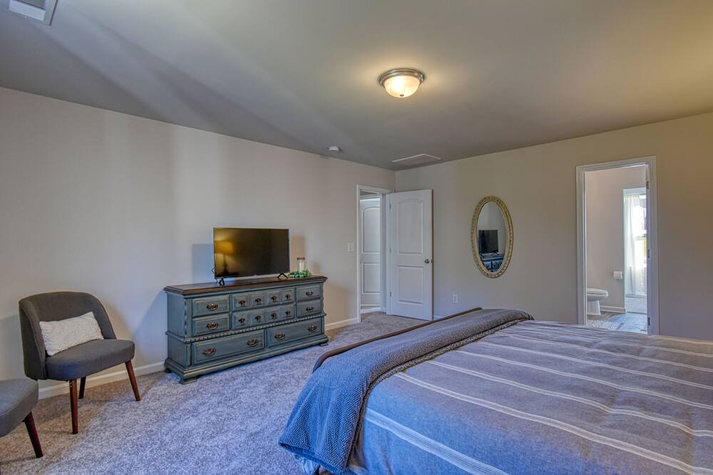 Photo of Bedroom in Anderson