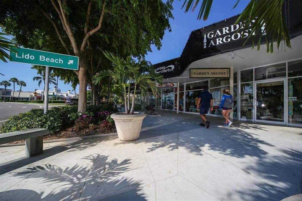 Photo of Others in Saint Armands Key