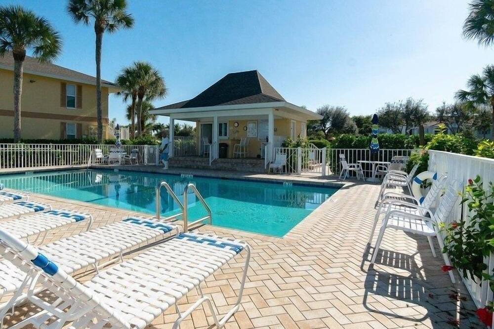 Photo of Outdoor in Hammock Bay