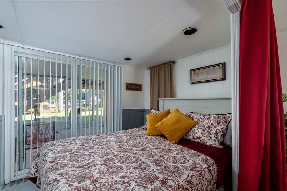 Photo of Bedroom in Edisto Island