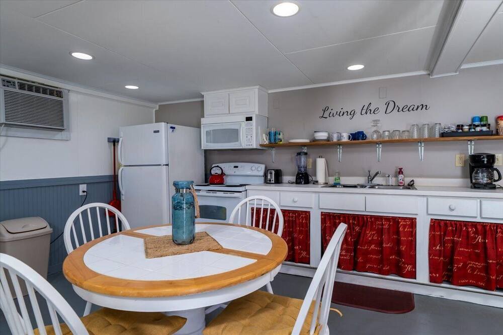 Photo of Kitchen in Edisto Island