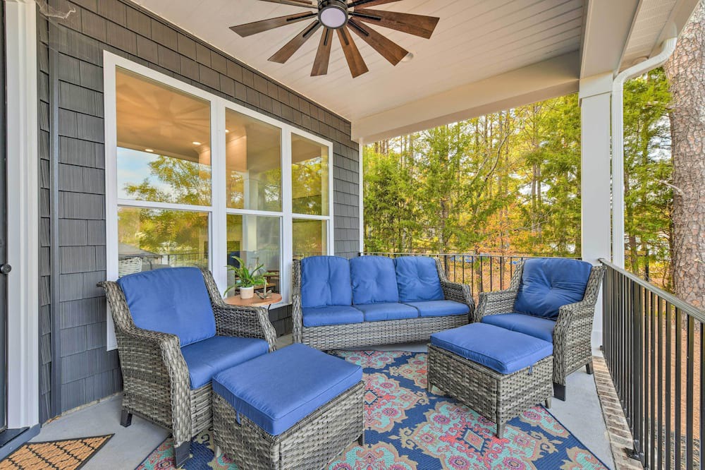 Photo of Outdoor in Norwood