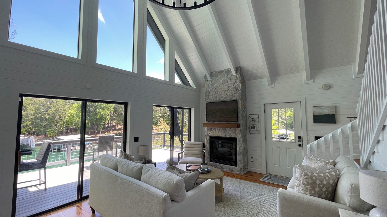 Photo of Livingroom in Seneca