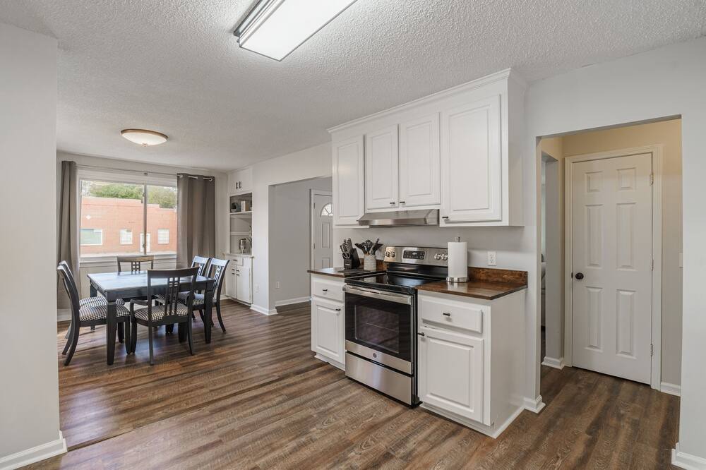Photo of Kitchen in Cayce