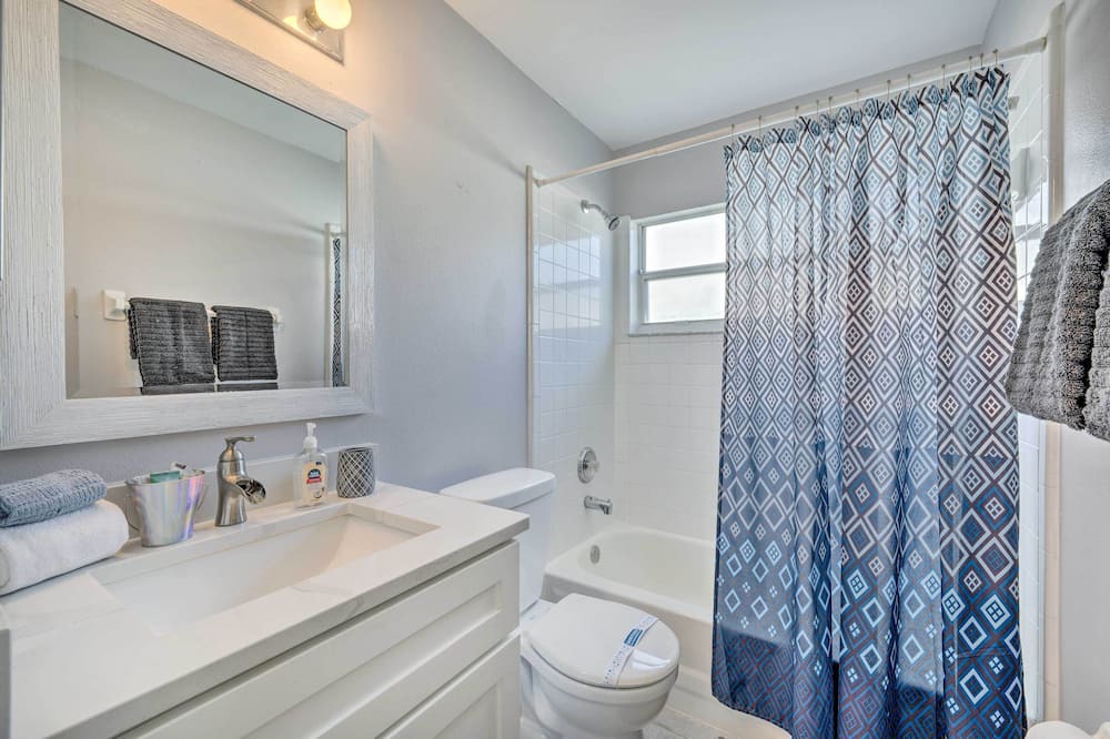 Photo of Bathroom in Indian Point