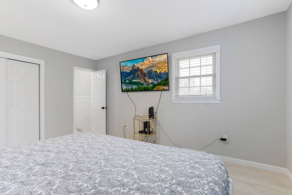 Photo of Bedroom in Duncan