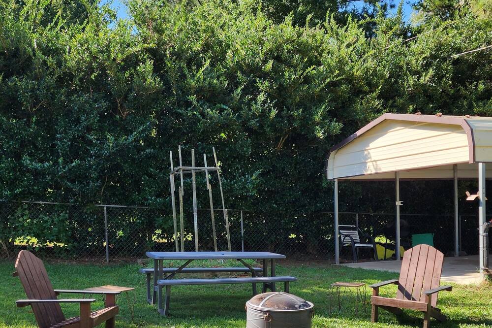 Photo of Outdoor in Prosperity