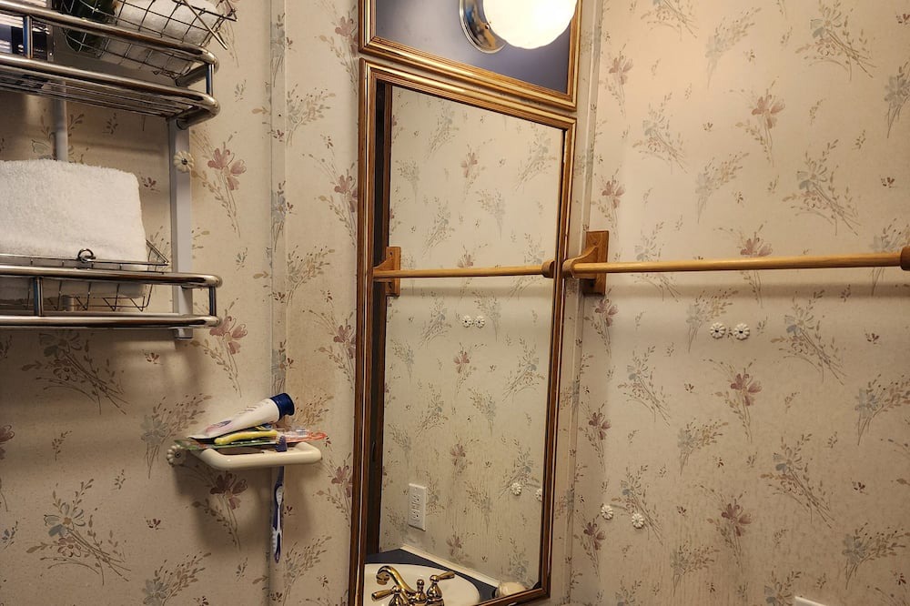Photo of Bathroom in Prosperity