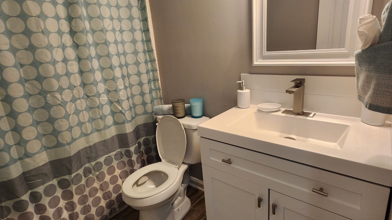 Photo of Others in South View