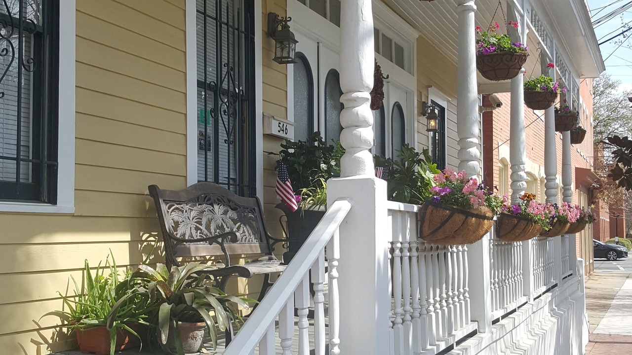Photo of Outdoor in Historic District - North