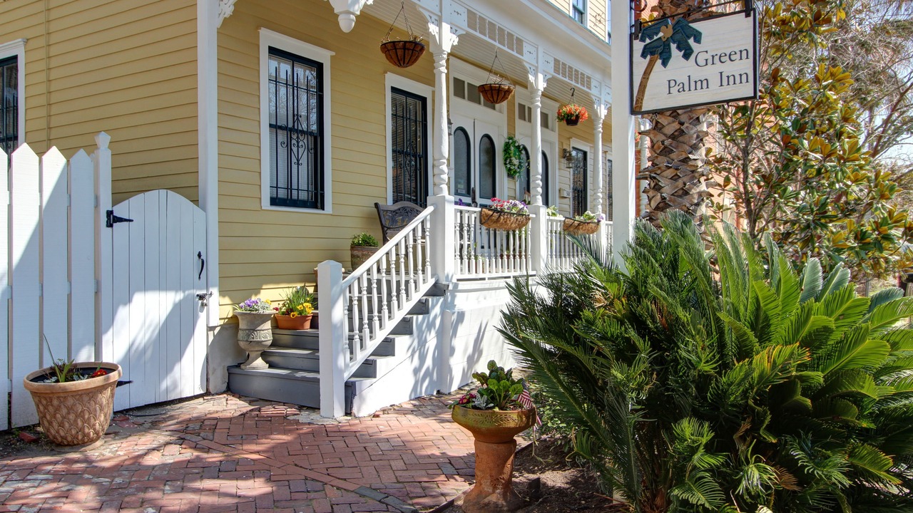 Photo of Outdoor in Historic District - North