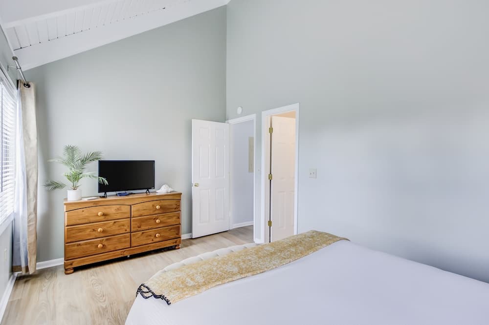 Photo of Others in Sealoft Villas