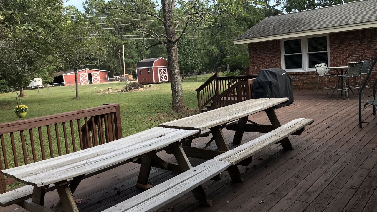 Photo of Outdoor in Chapin