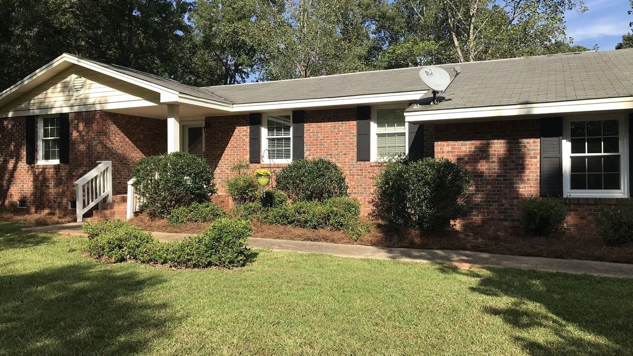 Photo of Outdoor in Chapin