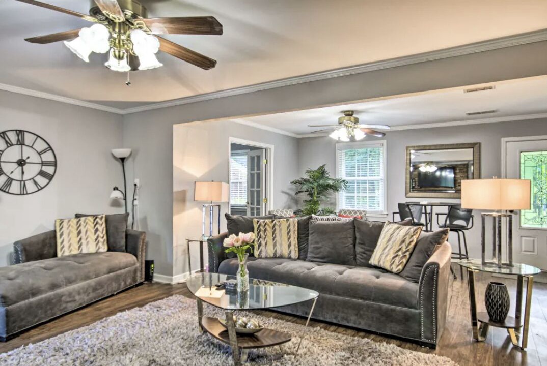 Photo of Livingroom in Chapin