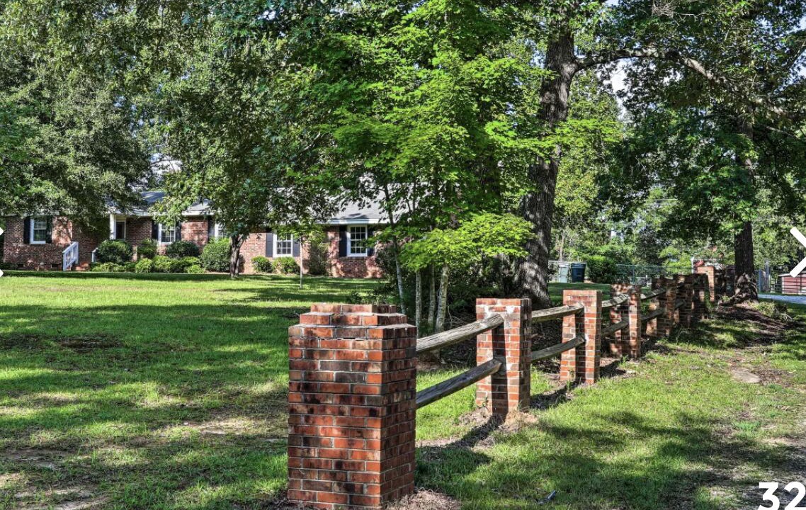 Photo of Outdoor in Chapin