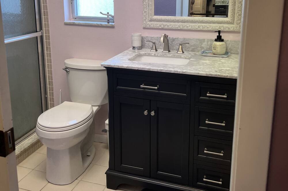 Photo of Bathroom in Lochmoor Waterway Estates