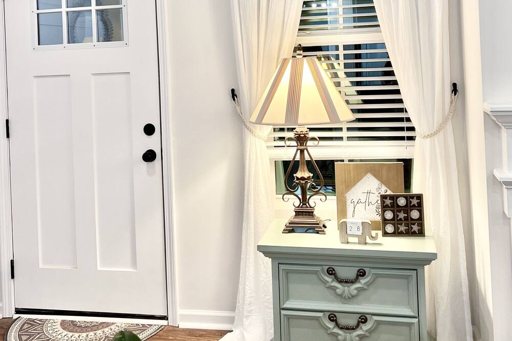 Photo of Bedroom in Commerce