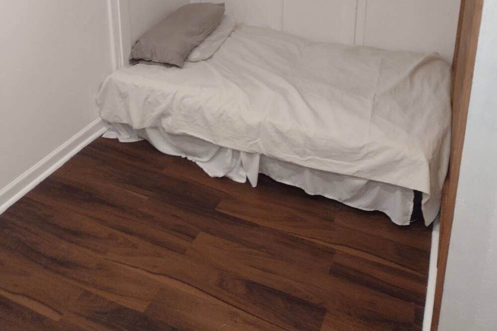 Photo of Bedroom in Elberton