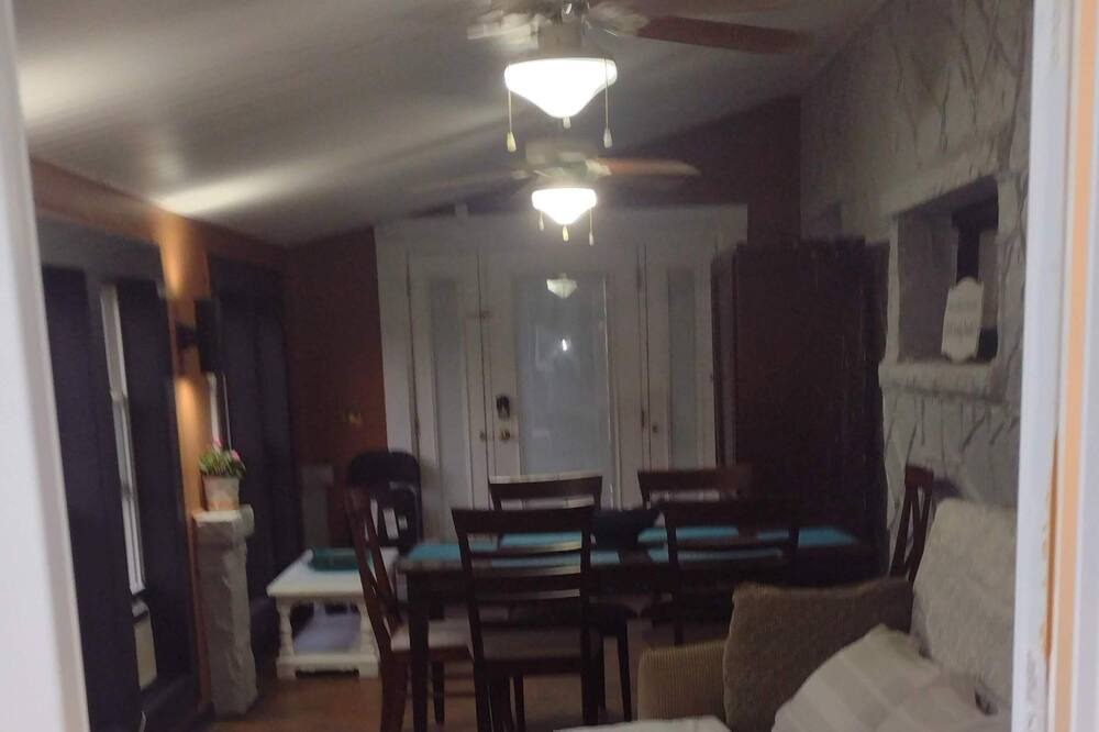 Photo of Bedroom in Elberton