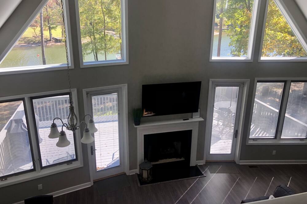 Photo of Outdoor in Leesville
