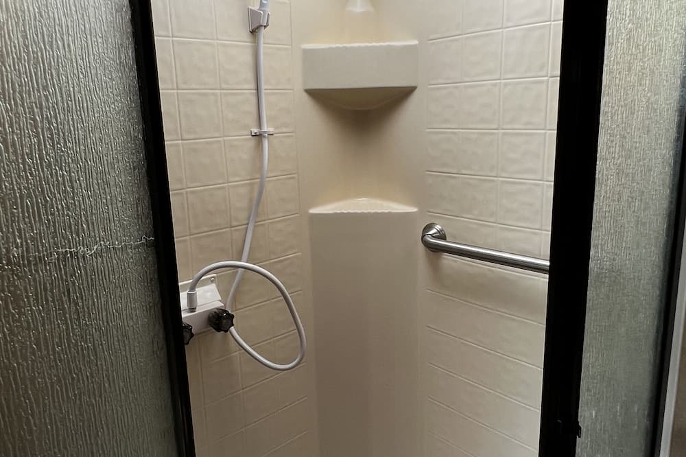 Photo of Bathroom in Pendleton