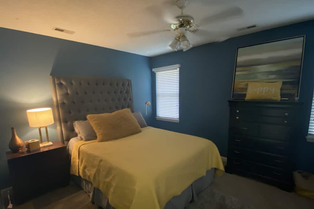 Photo of Bedroom in Sumter